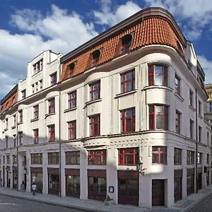 https://buddha-bar-hotel-prague.praguehotelsweb.com