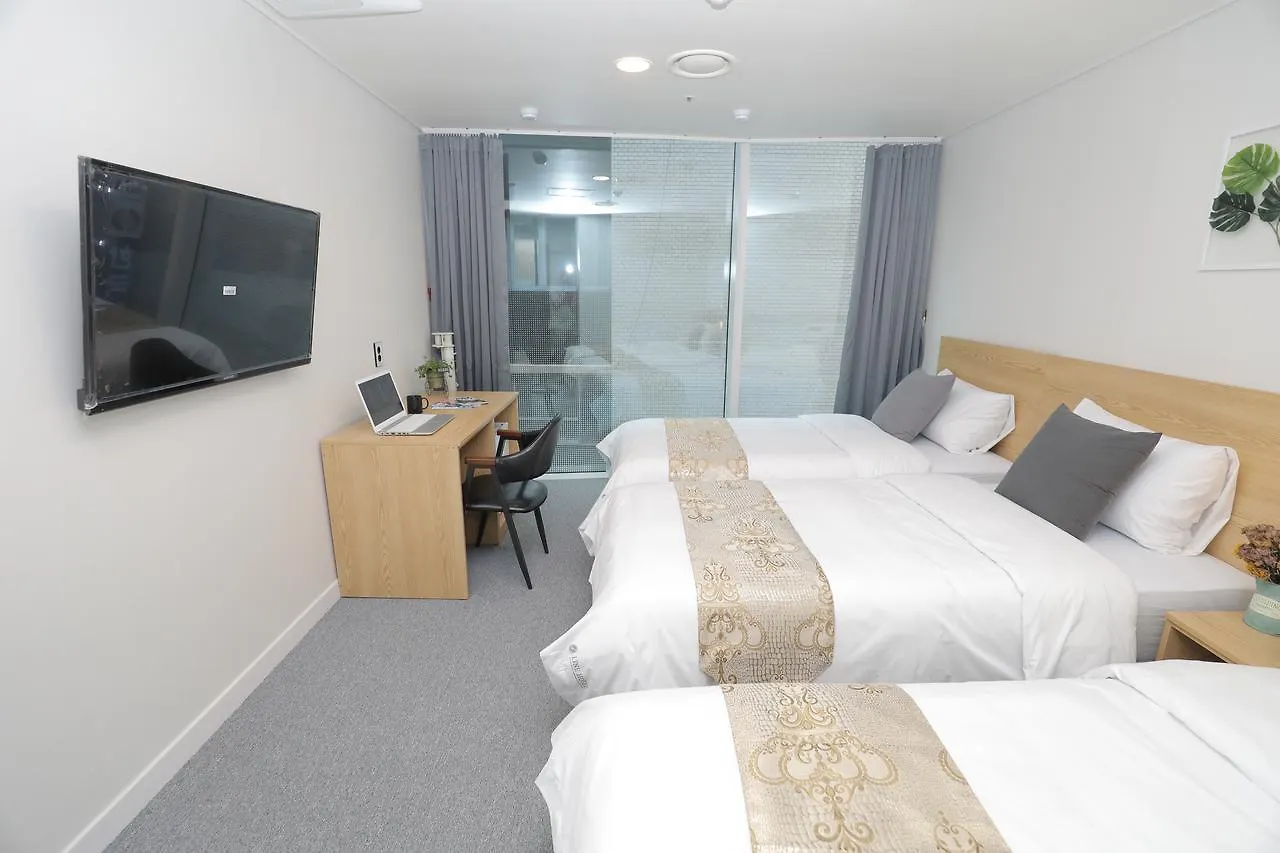 Line Hotel Myeongdong Seoul 3*,  South Korea